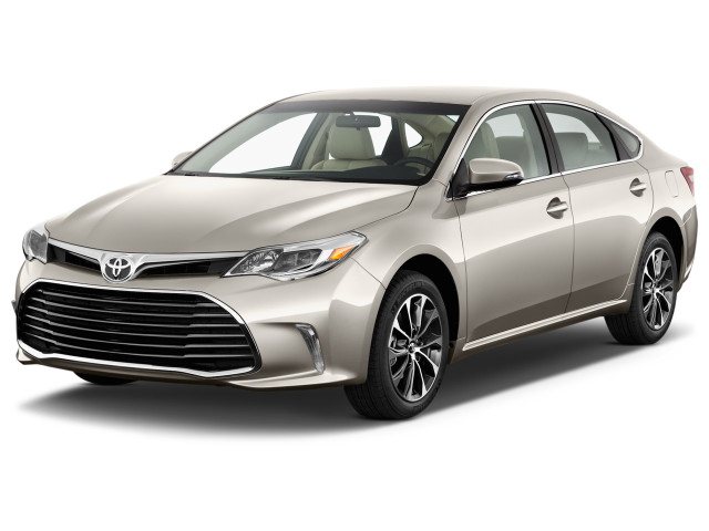 2018-toyota-avalon-xle-natl-angular-front-exterior-view